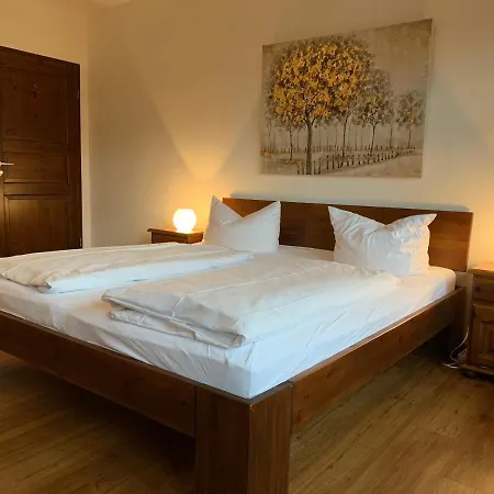 Hotel Weingaertner 3*