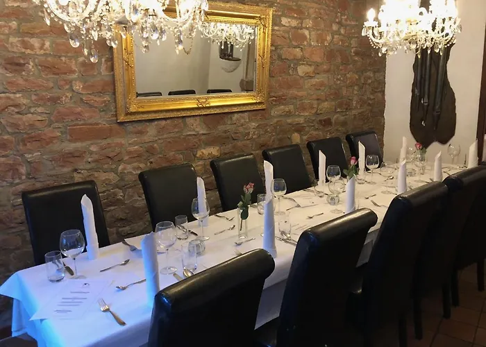 Hotel Weingaertner 3*