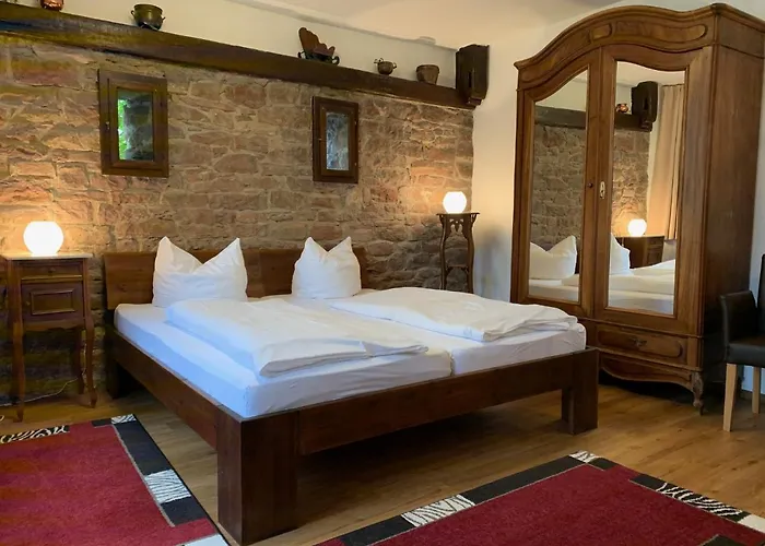 Hotel Weingaertner 3*